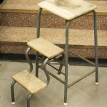 813 5825 STOOL